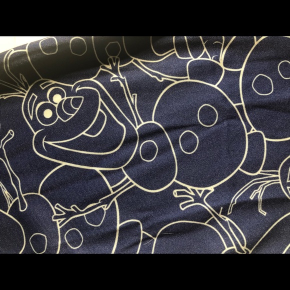 Disney’s Frozen Olaf size small leggings - Picture 3 of 6